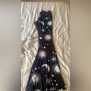 Rue21 | Sun, Moon, and Star Flare Pants | Black/White | Large |